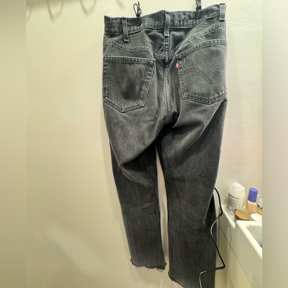 Faded black loose fit Levi jeans